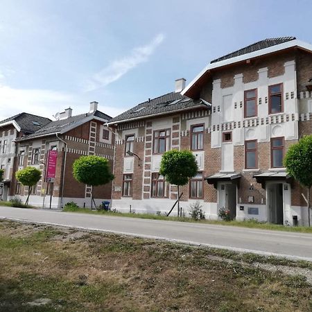 Sissi Apartments Achau Exteriör bild