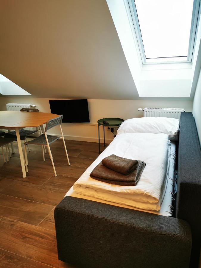 Sissi Apartments Achau Exteriör bild