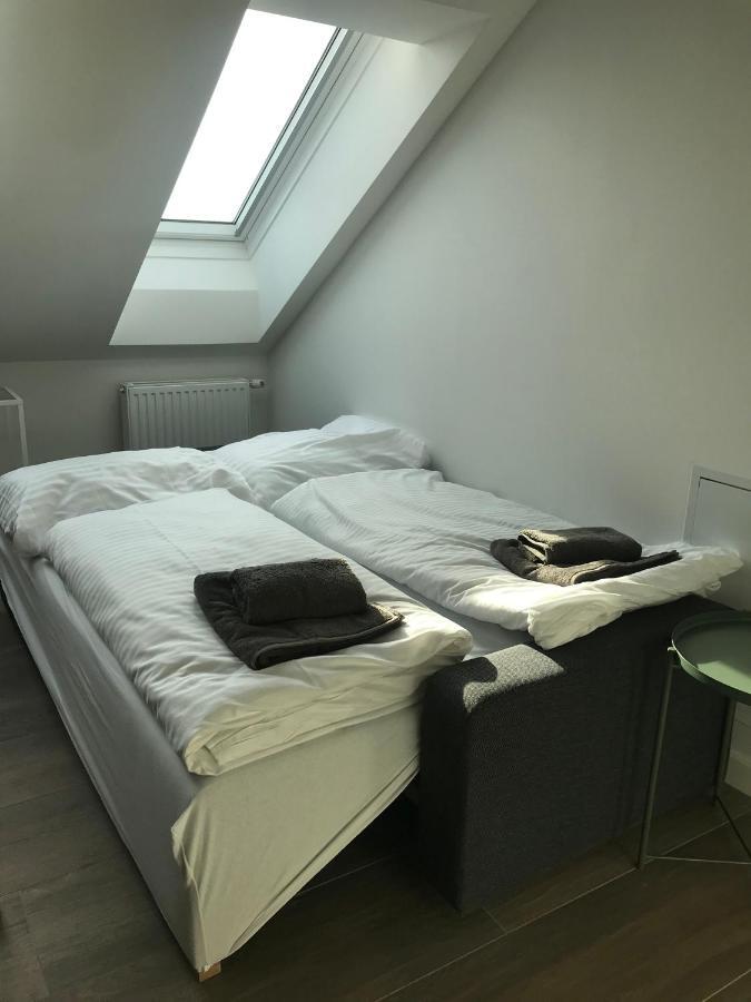 Sissi Apartments Achau Exteriör bild