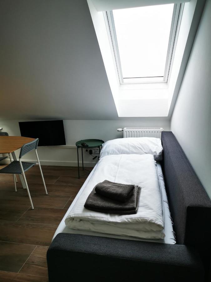 Sissi Apartments Achau Exteriör bild